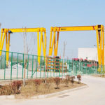 What are the factors that affect the stability of a gantry crane?